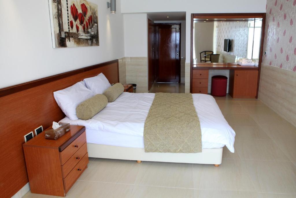 Sawary Beach Hotel Batroun Chambre photo