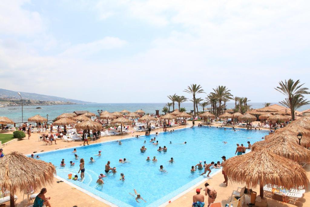 Sawary Beach Hotel Batroun Extérieur photo