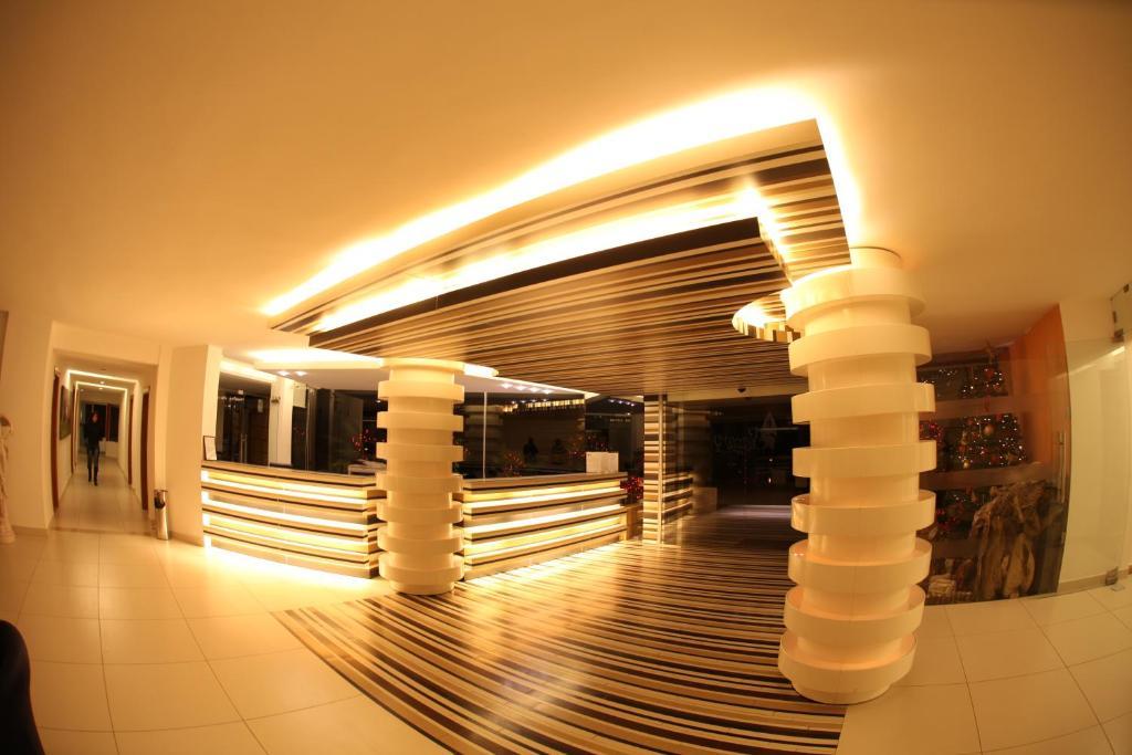 Sawary Beach Hotel Batroun Extérieur photo