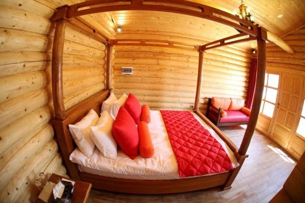 Sawary Beach Hotel Batroun Extérieur photo